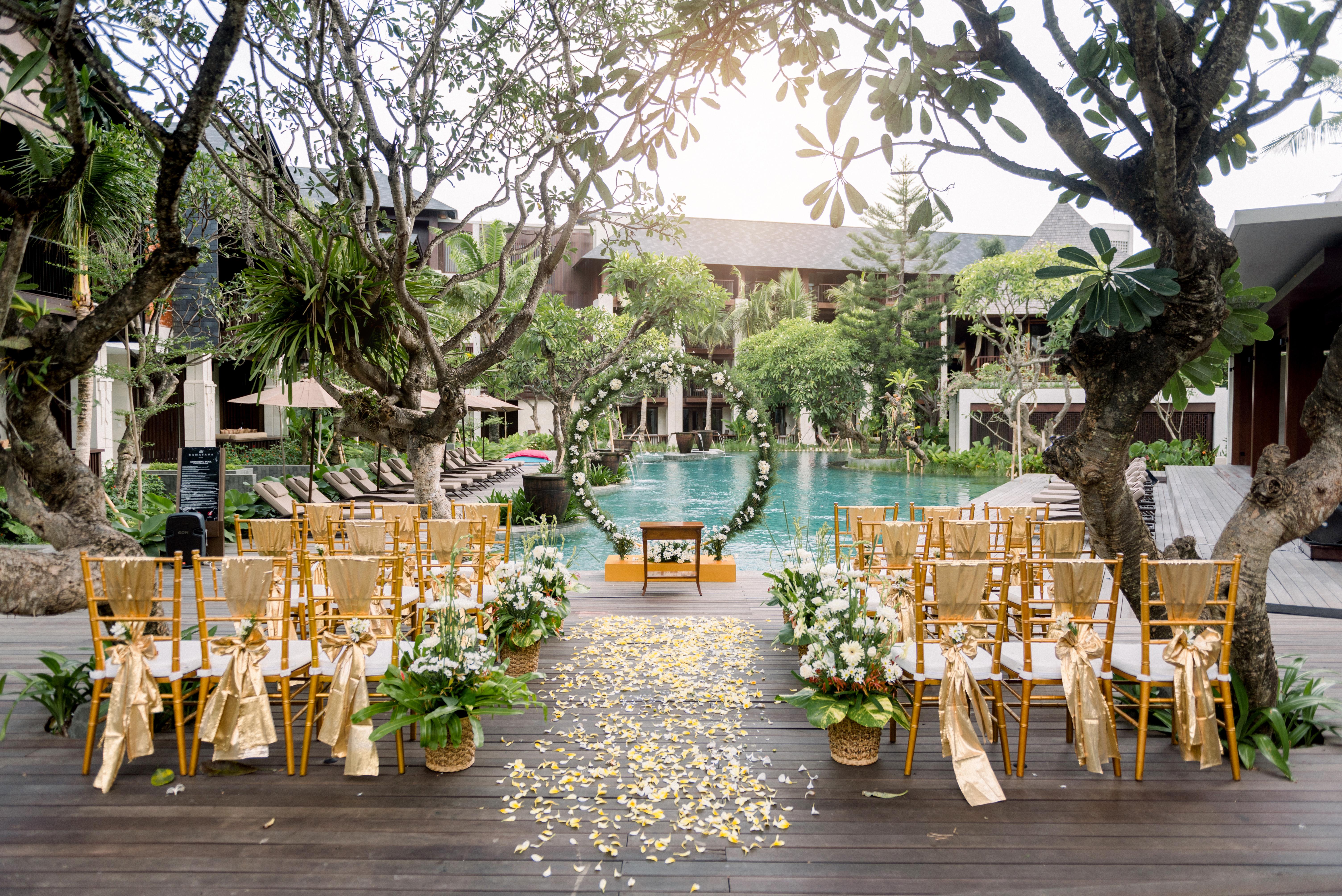 Ramayana Suites And Resort كوتا المظهر الخارجي الصورة The Poolside Wedding Venue