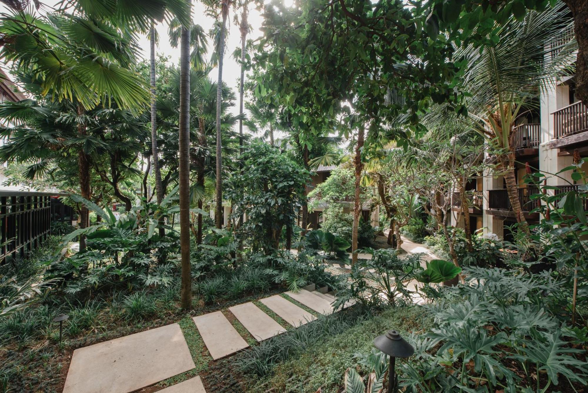 Ramayana Suites And Resort كوتا المظهر الخارجي الصورة The garden of the house